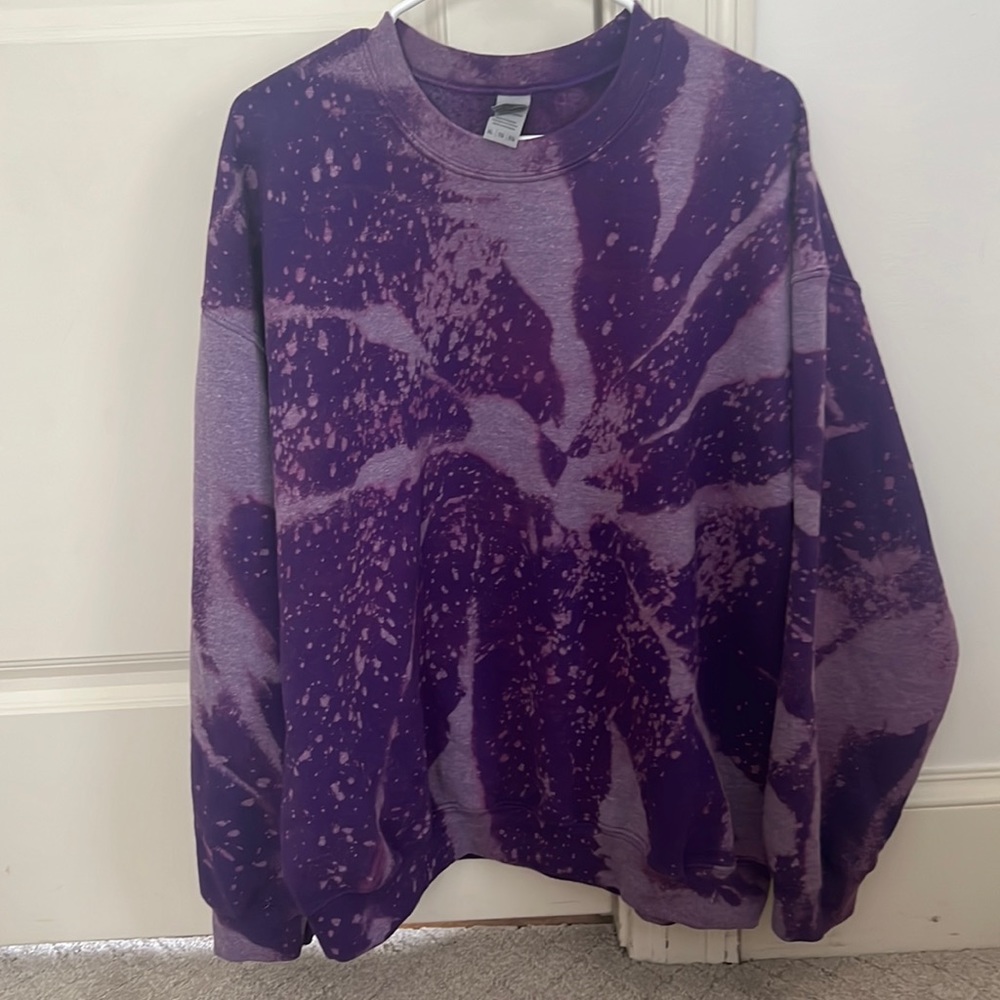 Gildan Hand Tye-Dye Crewneck